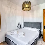 Blue Ribbons Luxury House Ouranoupoli