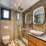 Blue Ribbons Luxury House *