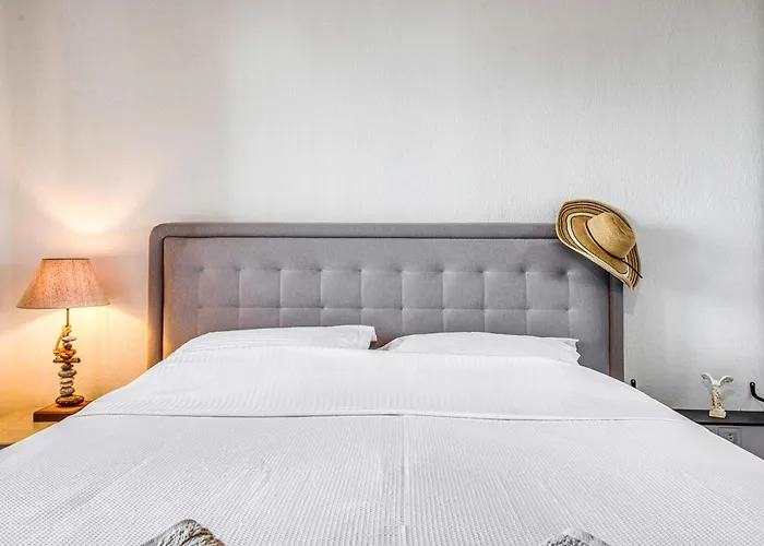 Blue Ribbons Luxury House Appartamento
